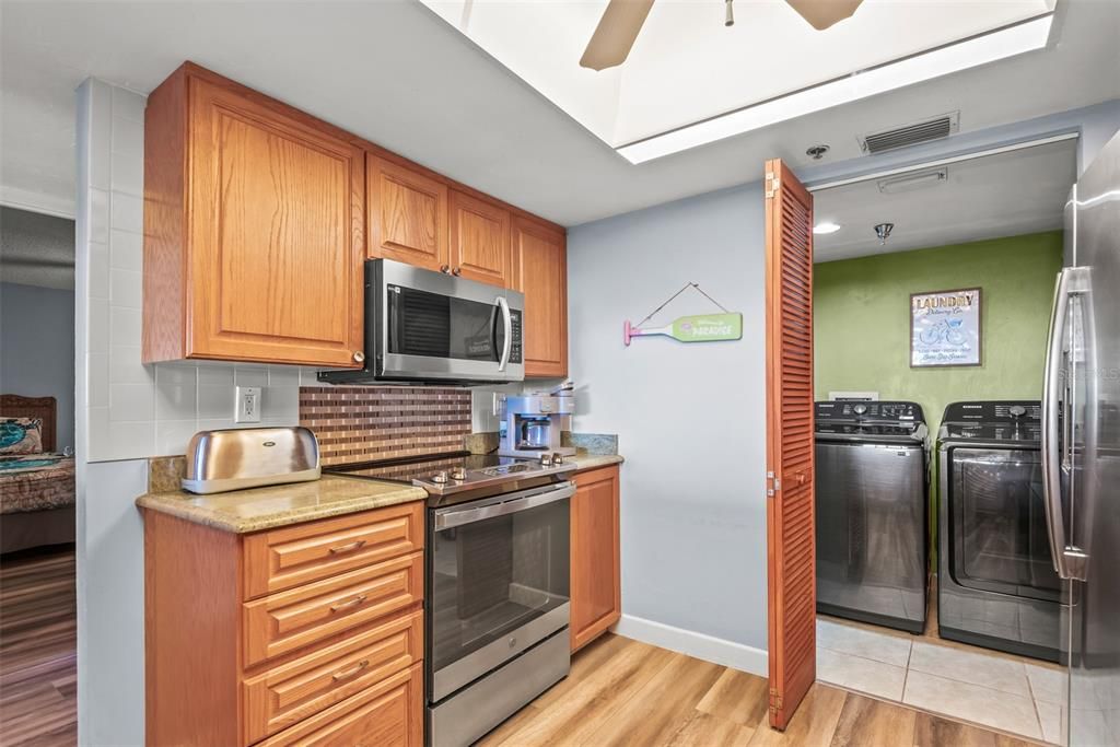 For Sale: $499,000 (2 beds, 2 baths, 1380 Square Feet)