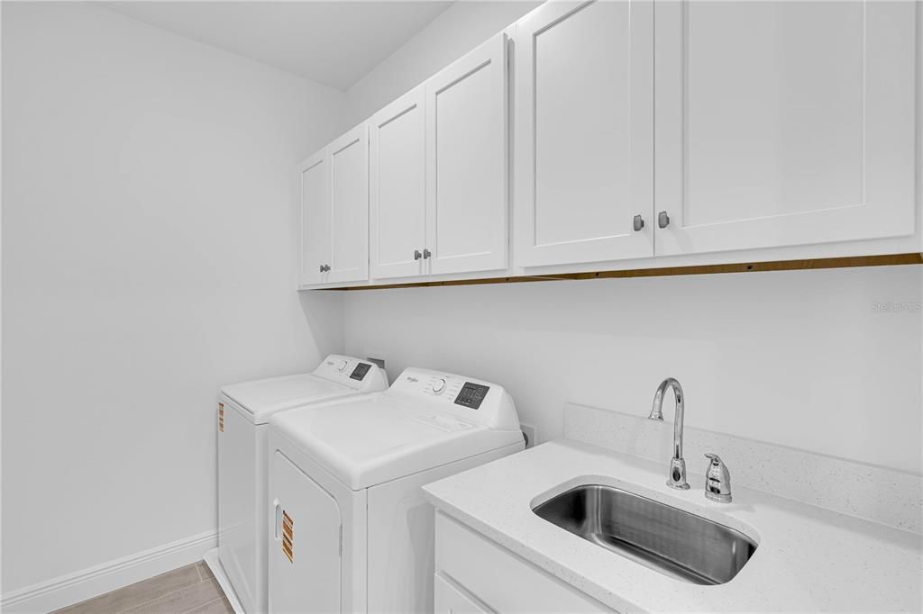Active With Contract: $2,700 (3 beds, 2 baths, 1729 Square Feet)