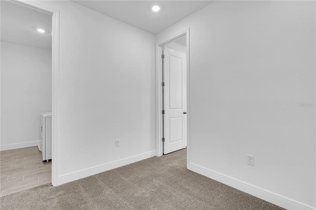 Active With Contract: $2,700 (3 beds, 2 baths, 1729 Square Feet)