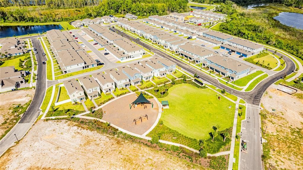 Active With Contract: $2,700 (3 beds, 2 baths, 1729 Square Feet)