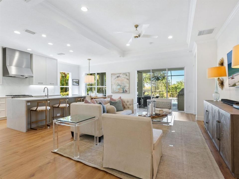 For Sale: $929,000 (3 beds, 2 baths, 2011 Square Feet)