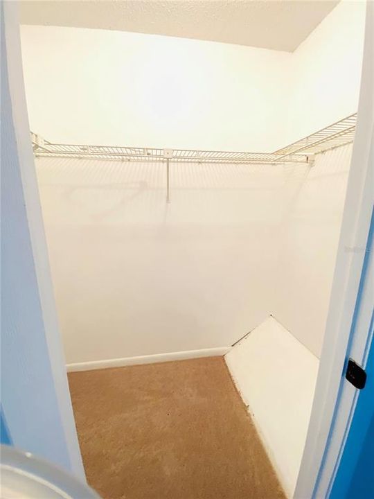 For Rent: $1,875 (2 beds, 1 baths, 1080 Square Feet)