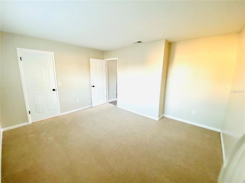 For Rent: $1,875 (2 beds, 1 baths, 1080 Square Feet)