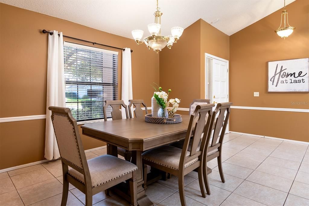 Active With Contract: $419,000 (3 beds, 2 baths, 1768 Square Feet)