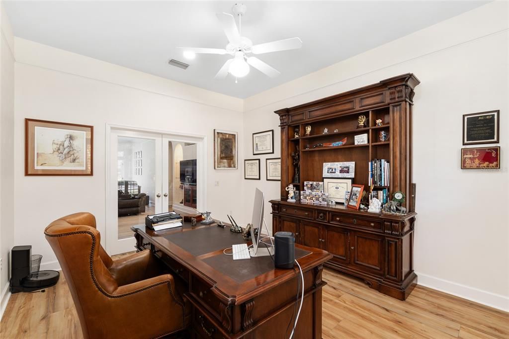 For Sale: $1,169,000 (4 beds, 4 baths, 4597 Square Feet)