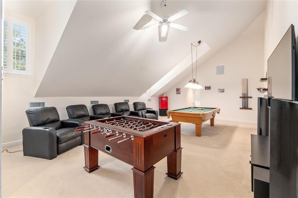 For Sale: $1,169,000 (4 beds, 4 baths, 4597 Square Feet)