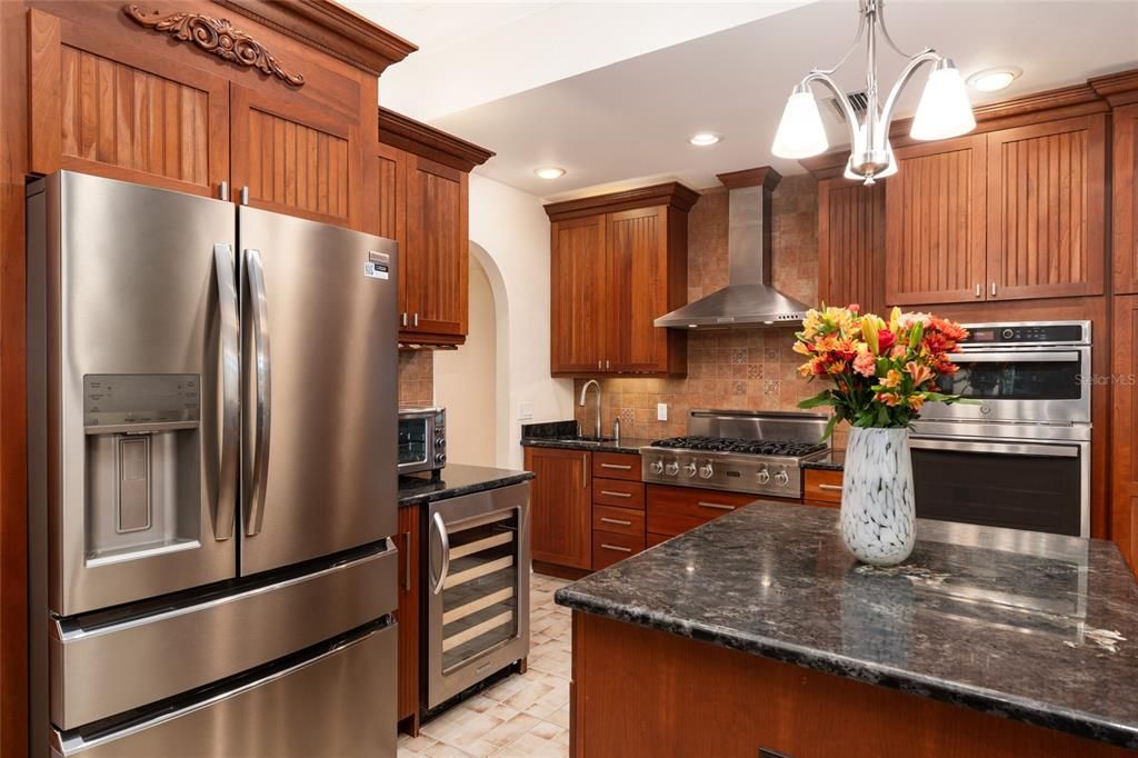 For Sale: $1,169,000 (4 beds, 4 baths, 4597 Square Feet)