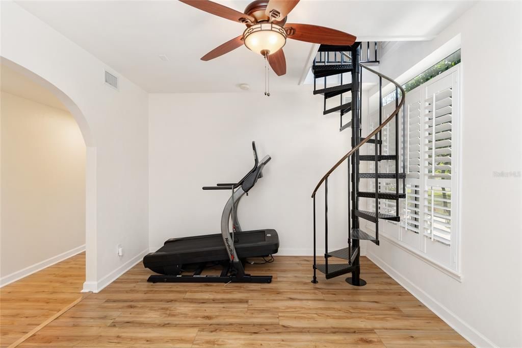 For Sale: $1,169,000 (4 beds, 4 baths, 4597 Square Feet)