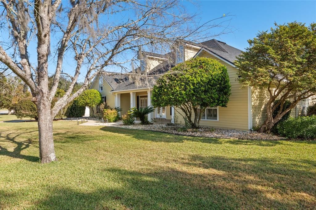 For Sale: $1,169,000 (4 beds, 4 baths, 4597 Square Feet)