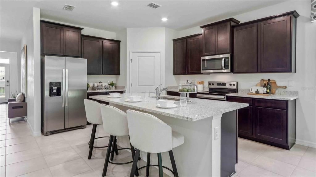 En Venta: $346,990 (4 camas, 2 baños, 2034 Pies cuadrados)