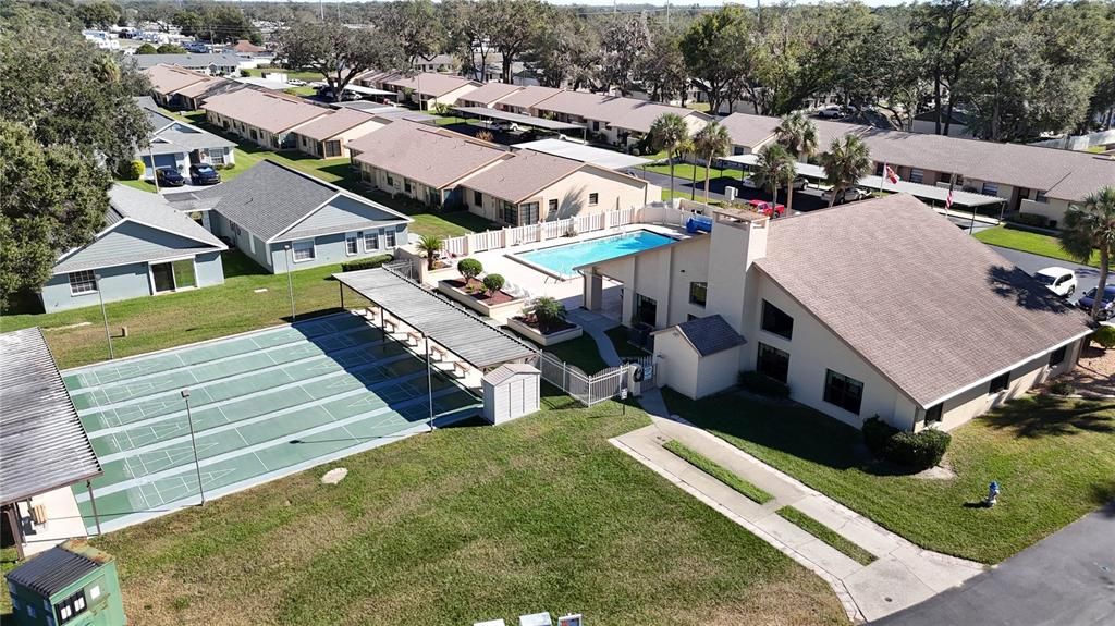 待售: $220,000 (2 贝兹, 2 浴室, 1094 平方英尺)