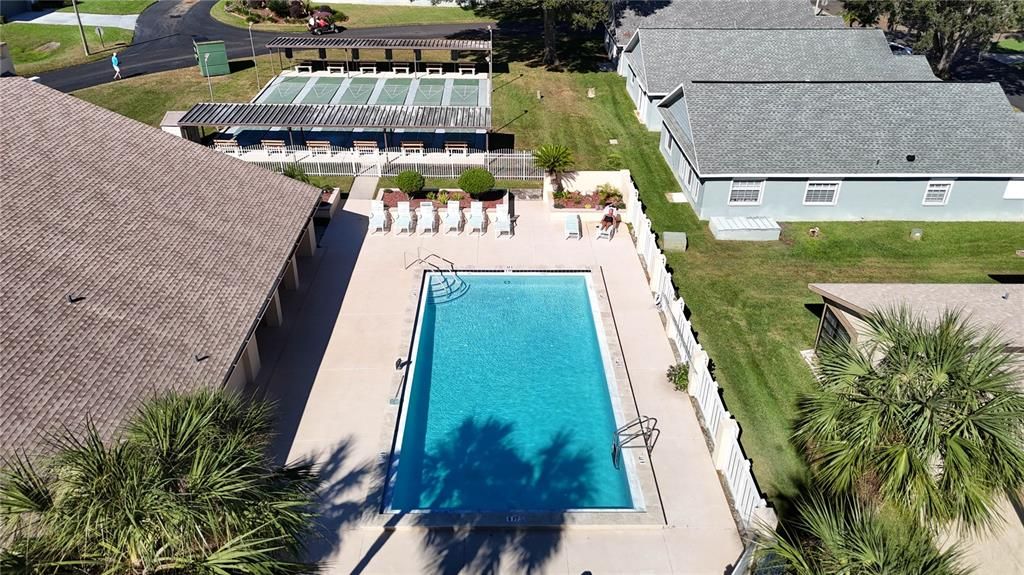 待售: $220,000 (2 贝兹, 2 浴室, 1094 平方英尺)