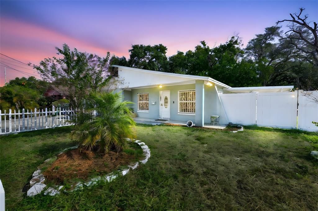 待售: $579,000 (3 贝兹, 2 浴室, 1438 平方英尺)