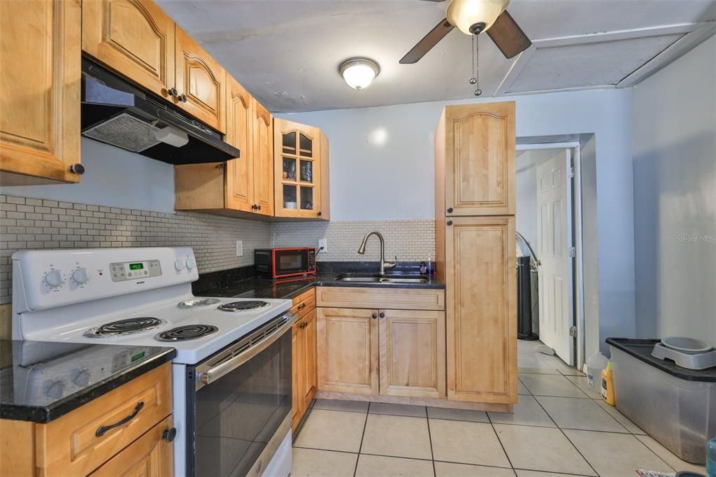 待售: $579,000 (3 贝兹, 2 浴室, 1438 平方英尺)