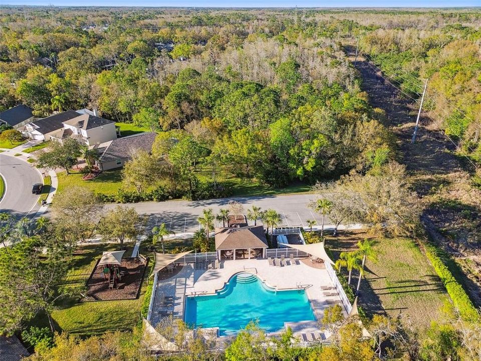 For Sale: $615,000 (5 beds, 2 baths, 2827 Square Feet)