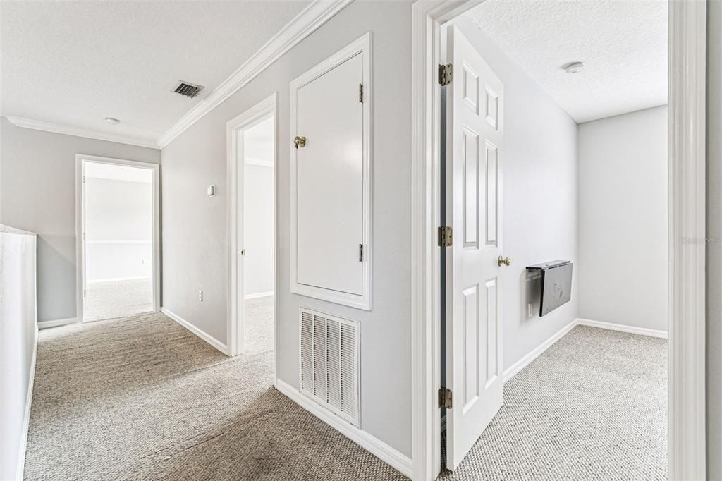 For Sale: $615,000 (5 beds, 2 baths, 2827 Square Feet)