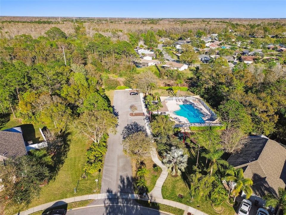 For Sale: $615,000 (5 beds, 2 baths, 2827 Square Feet)