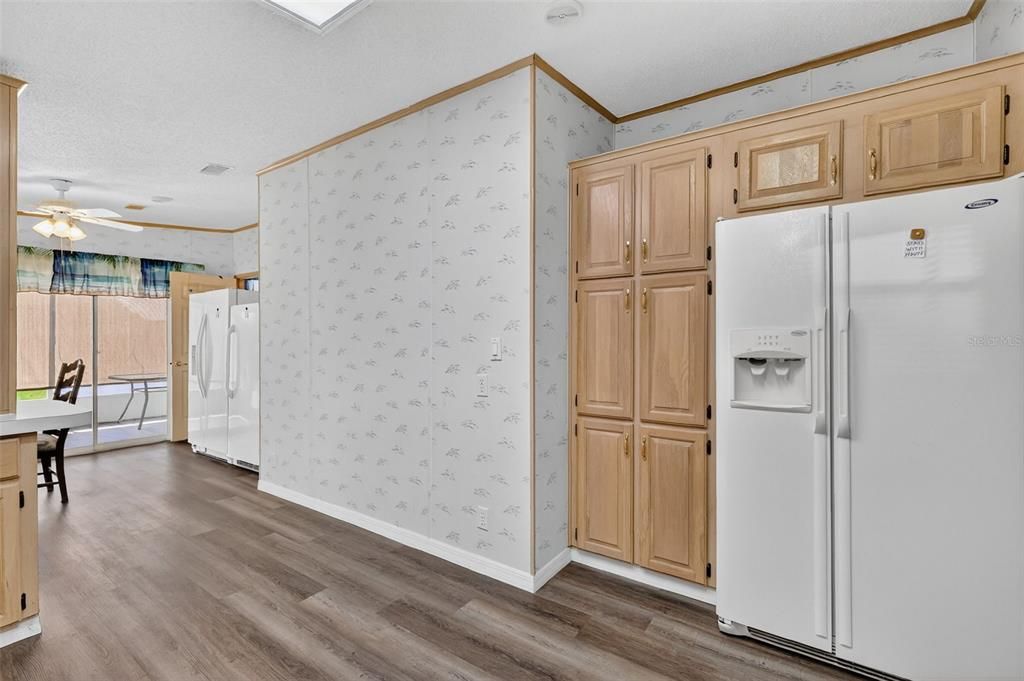 For Sale: $229,000 (3 beds, 2 baths, 1568 Square Feet)