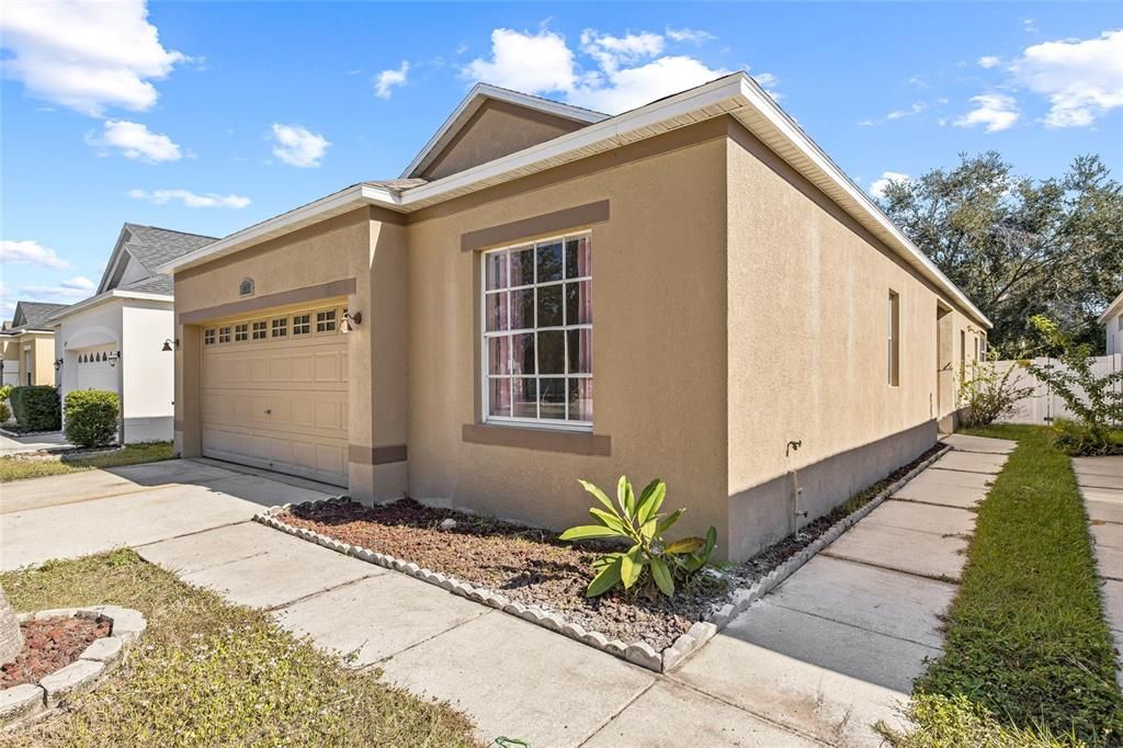 На продажу: $305,000 (3 спален, 2 ванн, 1568 Квадратных фут)