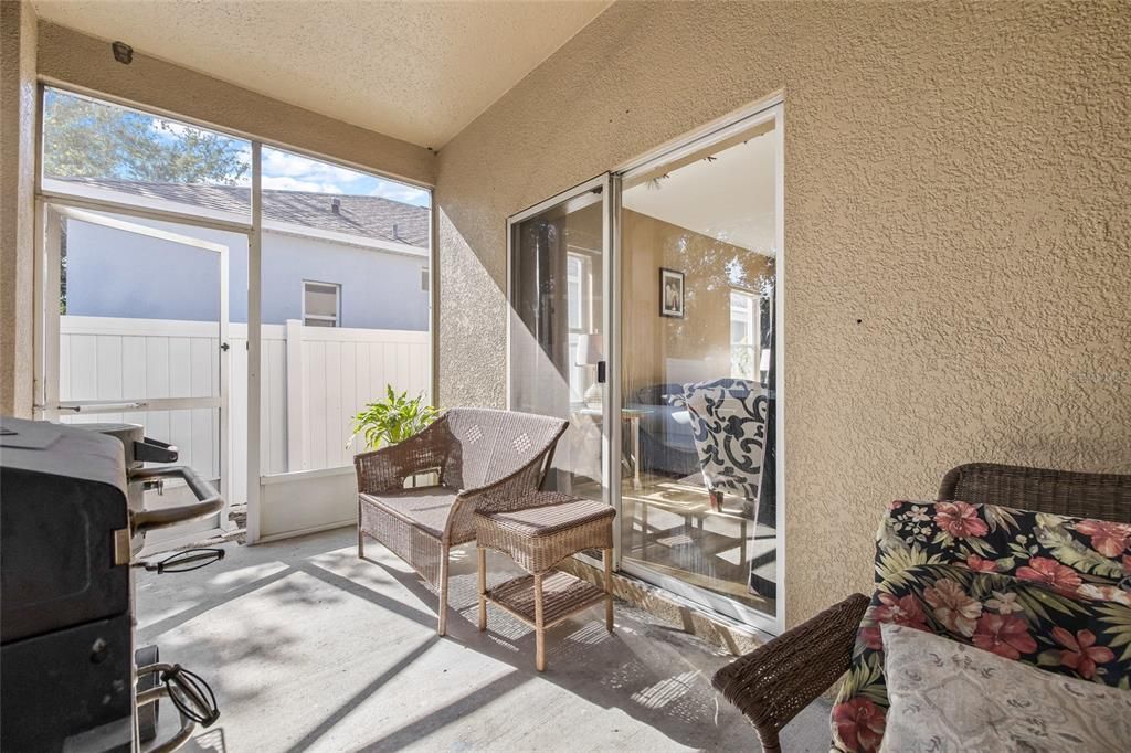 На продажу: $305,000 (3 спален, 2 ванн, 1568 Квадратных фут)