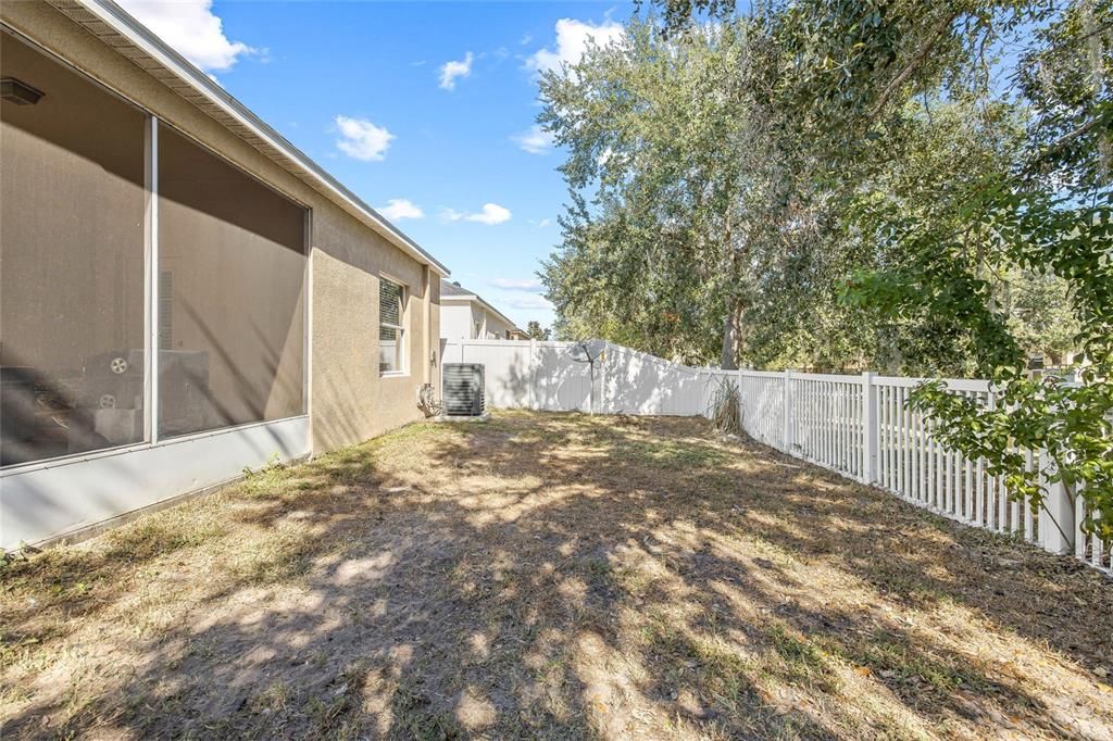 На продажу: $305,000 (3 спален, 2 ванн, 1568 Квадратных фут)