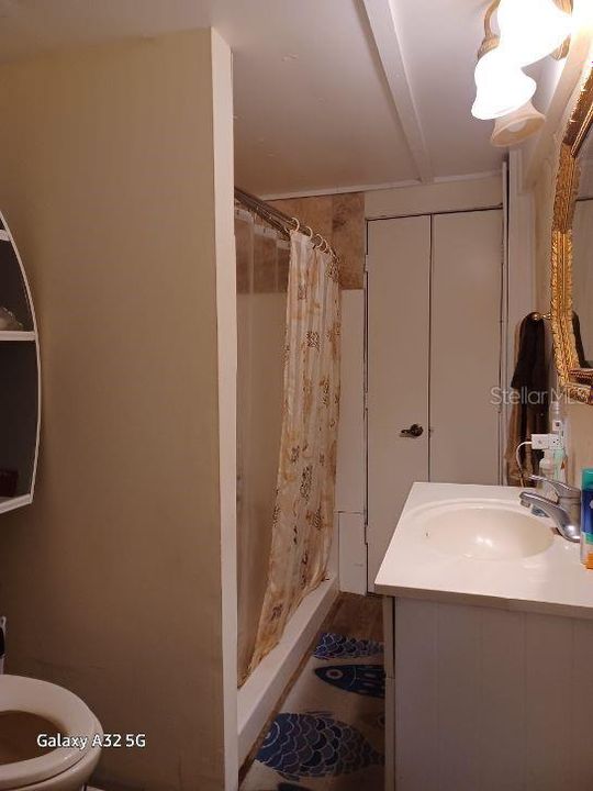 For Sale: $265,000 (2 beds, 2 baths, 504 Square Feet)