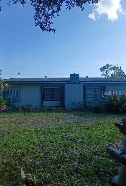 For Sale: $265,000 (2 beds, 2 baths, 504 Square Feet)