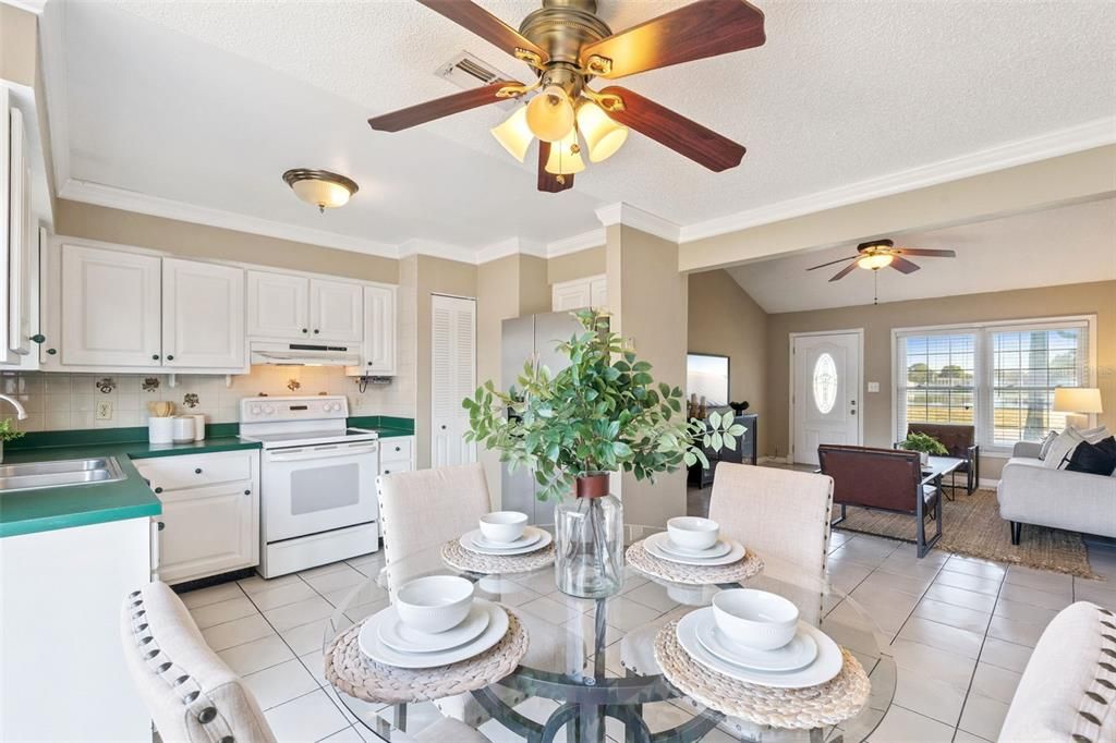 For Sale: $349,000 (4 beds, 2 baths, 1390 Square Feet)