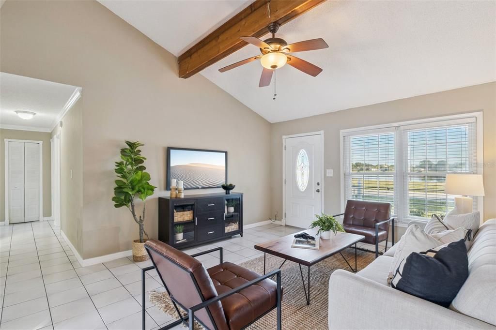 For Sale: $349,000 (4 beds, 2 baths, 1390 Square Feet)