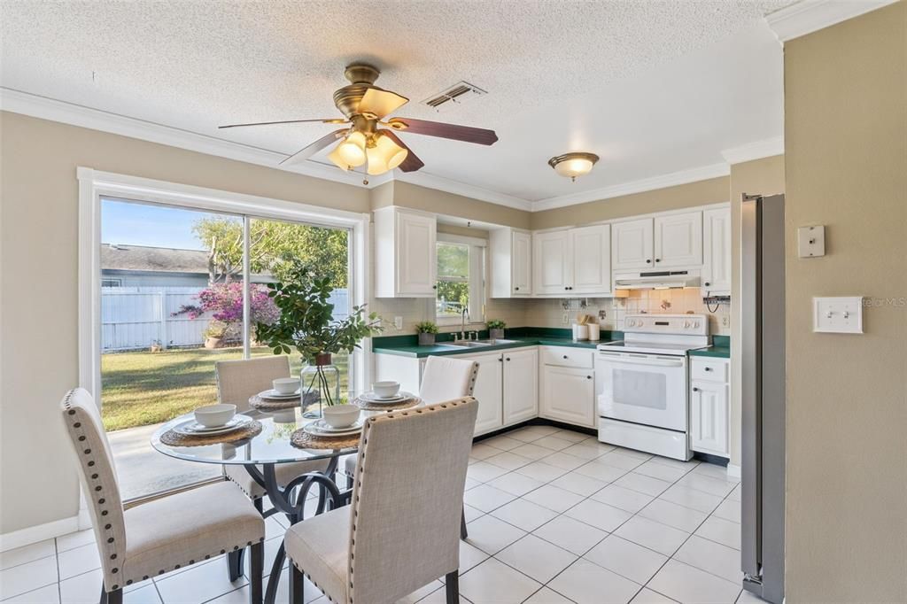 For Sale: $349,000 (4 beds, 2 baths, 1390 Square Feet)