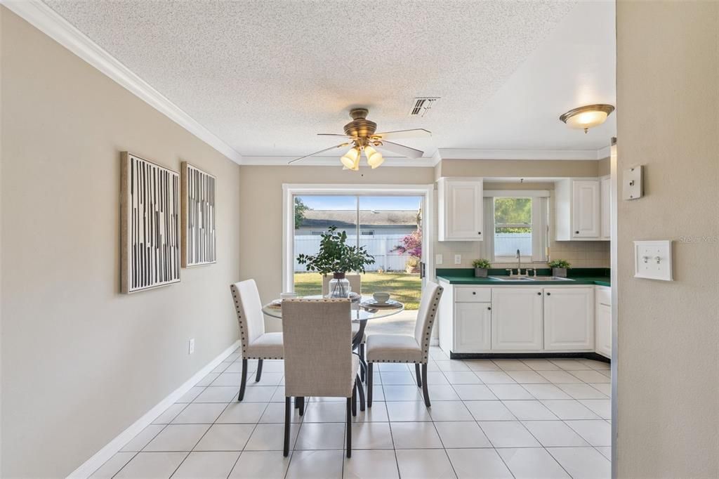 For Sale: $349,000 (4 beds, 2 baths, 1390 Square Feet)