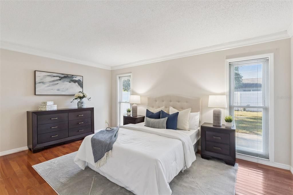 For Sale: $349,000 (4 beds, 2 baths, 1390 Square Feet)