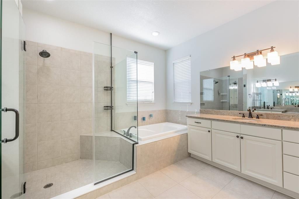 На продажу: $2,200,000 (4 спален, 3 ванн, 3128 Квадратных фут)