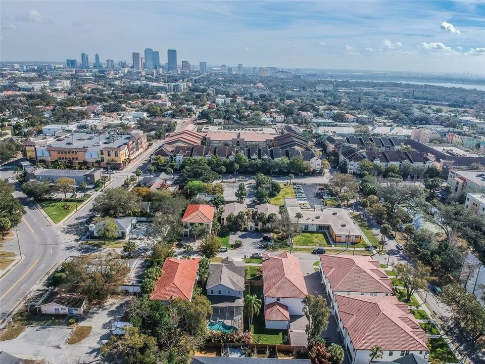 На продажу: $2,200,000 (4 спален, 3 ванн, 3128 Квадратных фут)