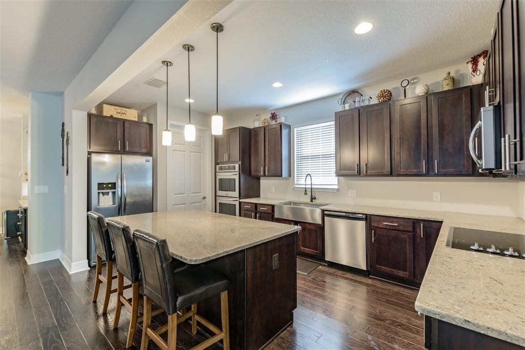 На продажу: $2,200,000 (4 спален, 3 ванн, 3128 Квадратных фут)