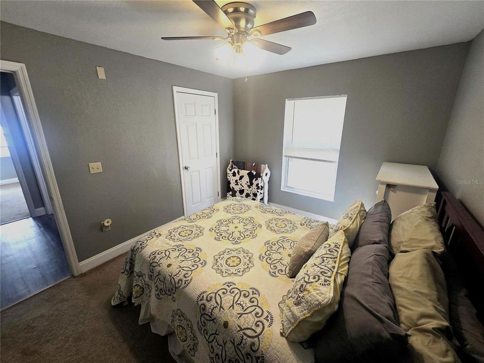 For Sale: $199,900 (3 beds, 1 baths, 1014 Square Feet)