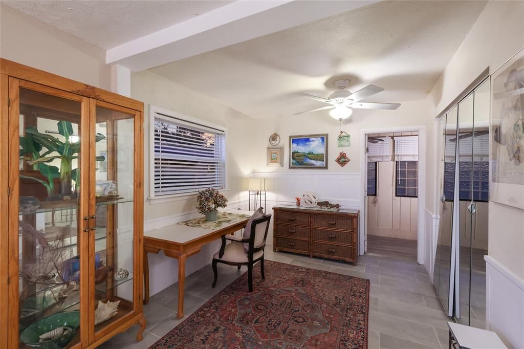 Active With Contract: $399,900 (3 beds, 2 baths, 1632 Square Feet)