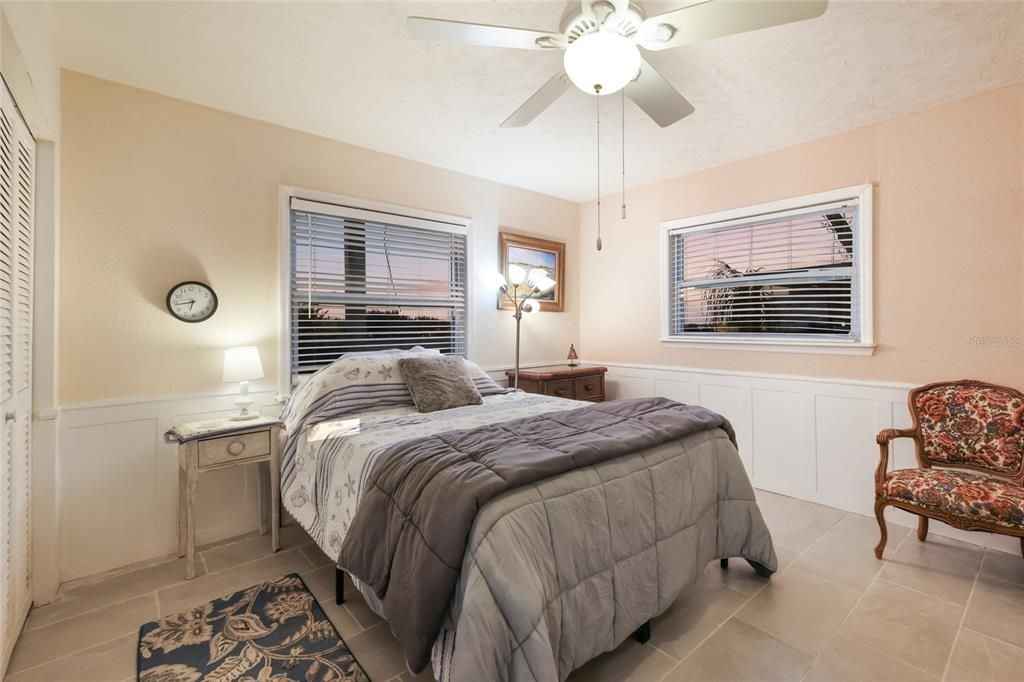 Active With Contract: $399,900 (3 beds, 2 baths, 1632 Square Feet)