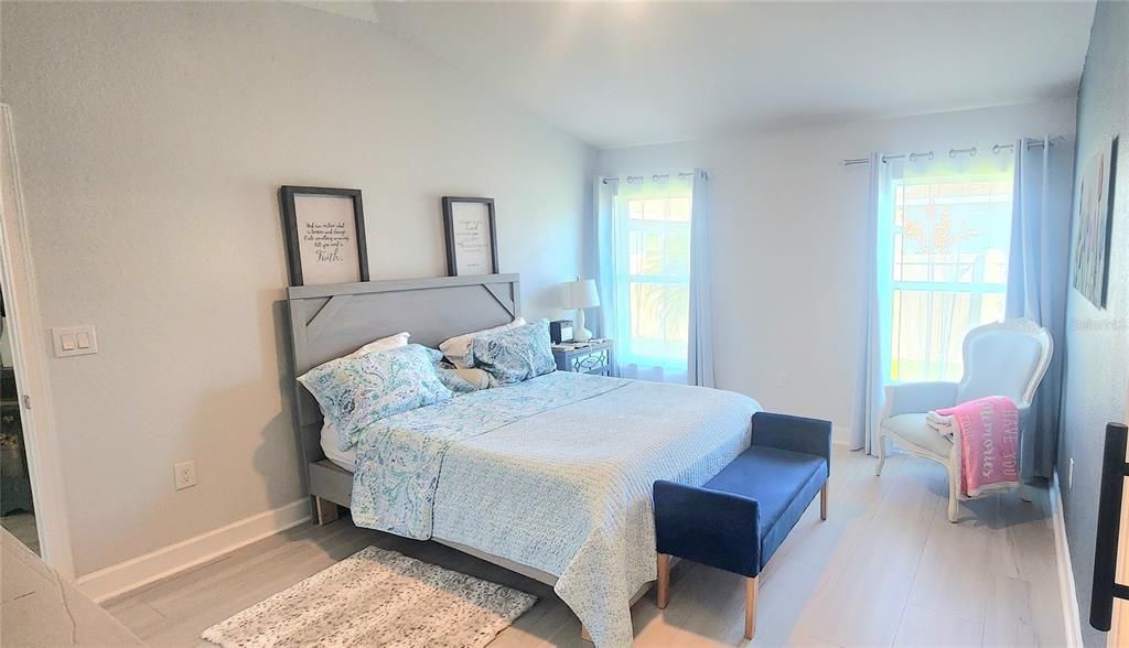 На продажу: $323,000 (3 спален, 2 ванн, 1505 Квадратных фут)