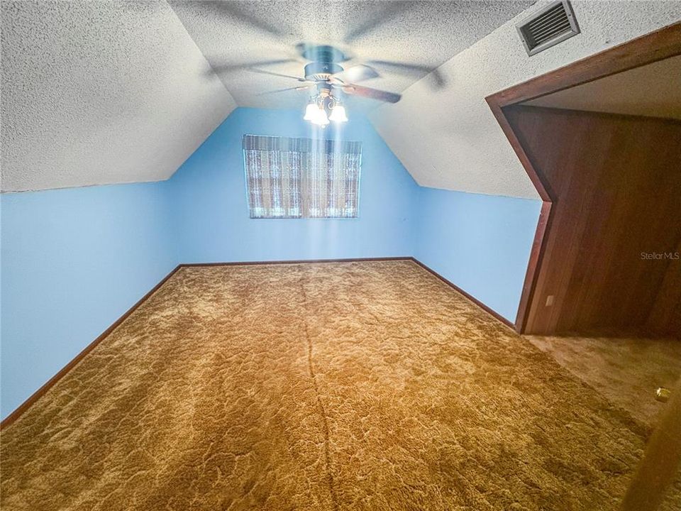 For Rent: $1,800 (2 beds, 2 baths, 1464 Square Feet)