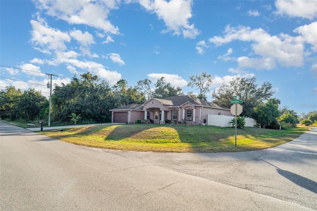 For Sale: $475,000 (4 beds, 2 baths, 2255 Square Feet)