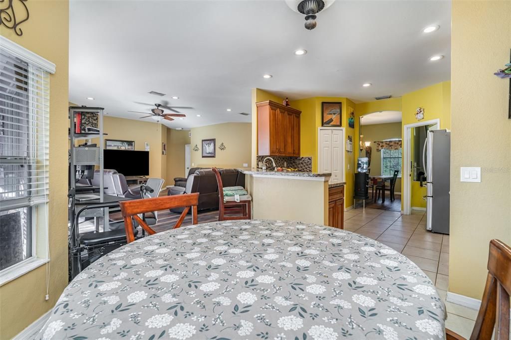 For Sale: $475,000 (4 beds, 2 baths, 2255 Square Feet)