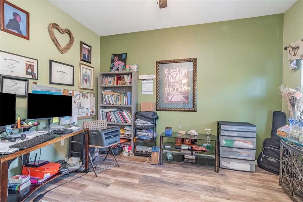 For Sale: $475,000 (4 beds, 2 baths, 2255 Square Feet)