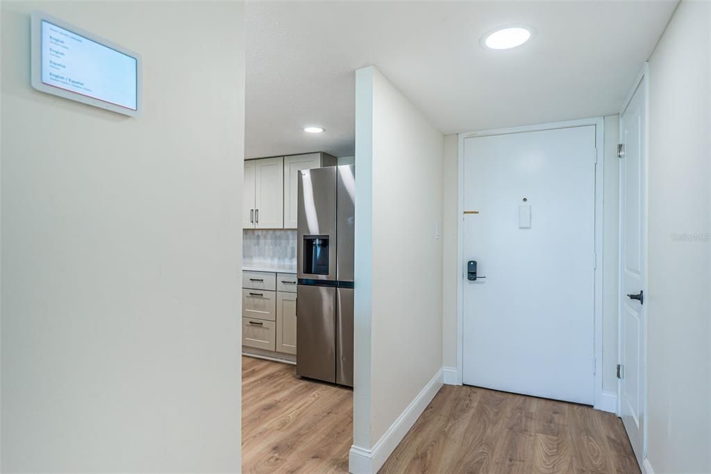 For Sale: $450,000 (2 beds, 2 baths, 1325 Square Feet)