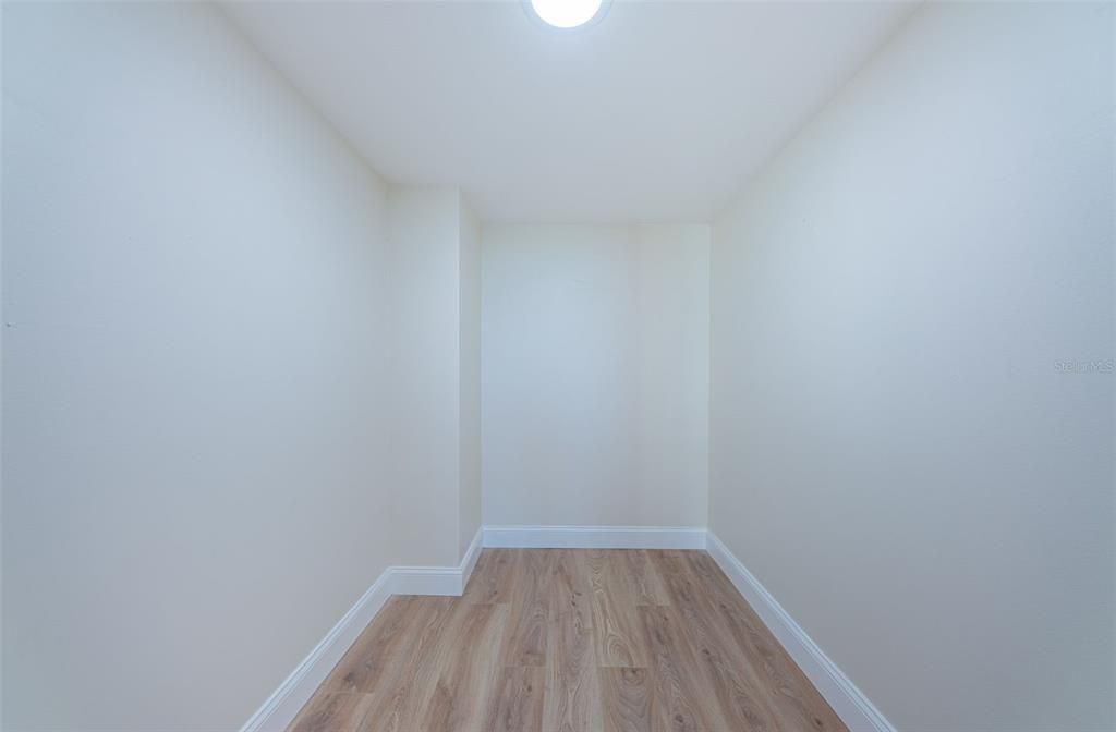 For Sale: $450,000 (2 beds, 2 baths, 1325 Square Feet)