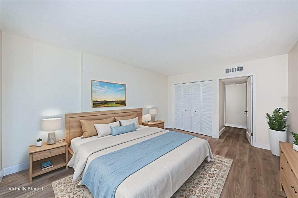 For Sale: $450,000 (2 beds, 2 baths, 1325 Square Feet)