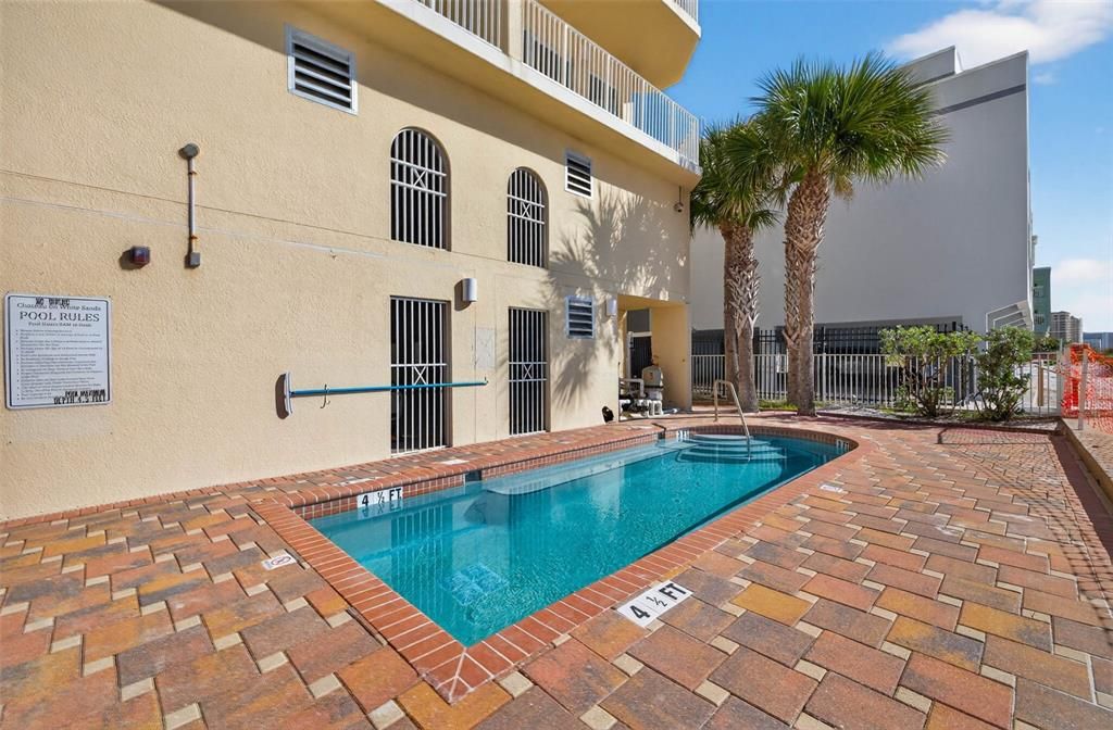 待售: $2,195,000 (3 贝兹, 3 浴室, 2700 平方英尺)