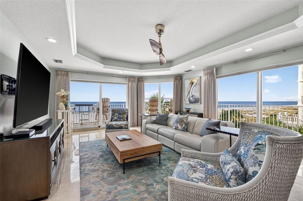 待售: $2,195,000 (3 贝兹, 3 浴室, 2700 平方英尺)