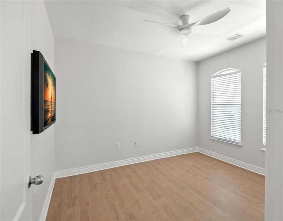 For Rent: $2,450 (3 beds, 2 baths, 1480 Square Feet)