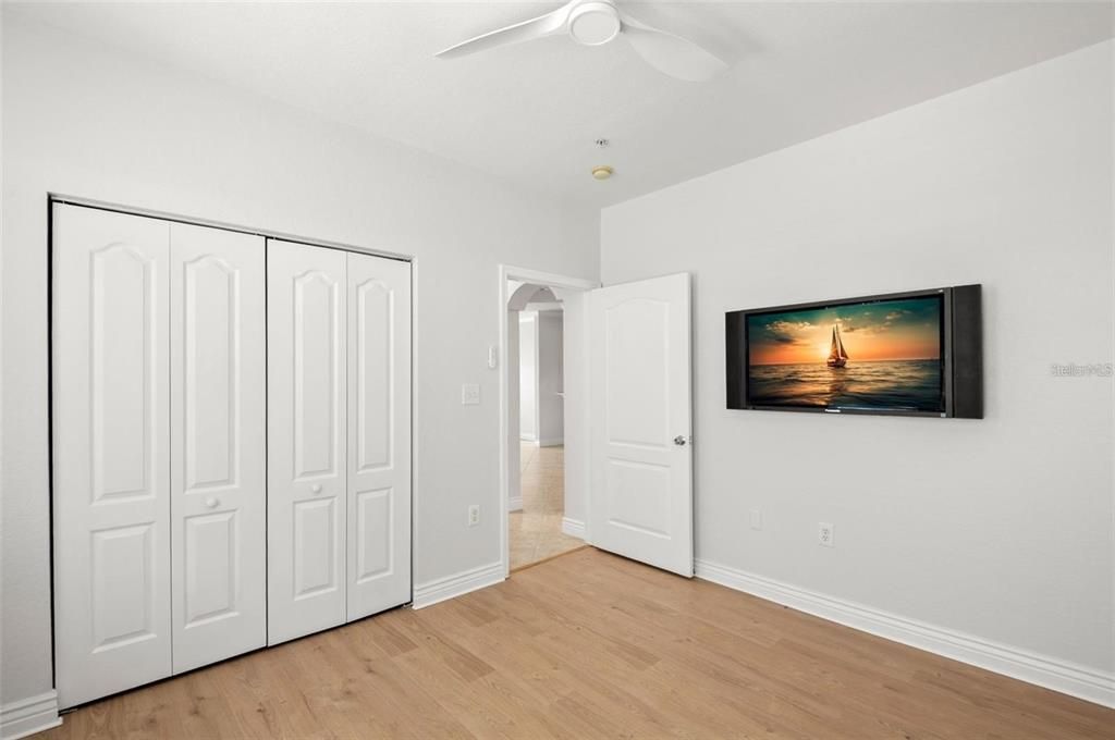 For Rent: $2,450 (3 beds, 2 baths, 1480 Square Feet)